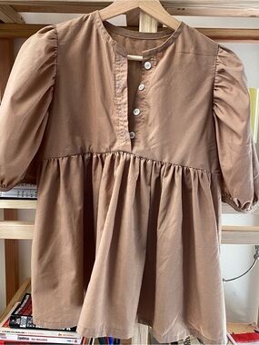 Puffy Sleeve Blouse